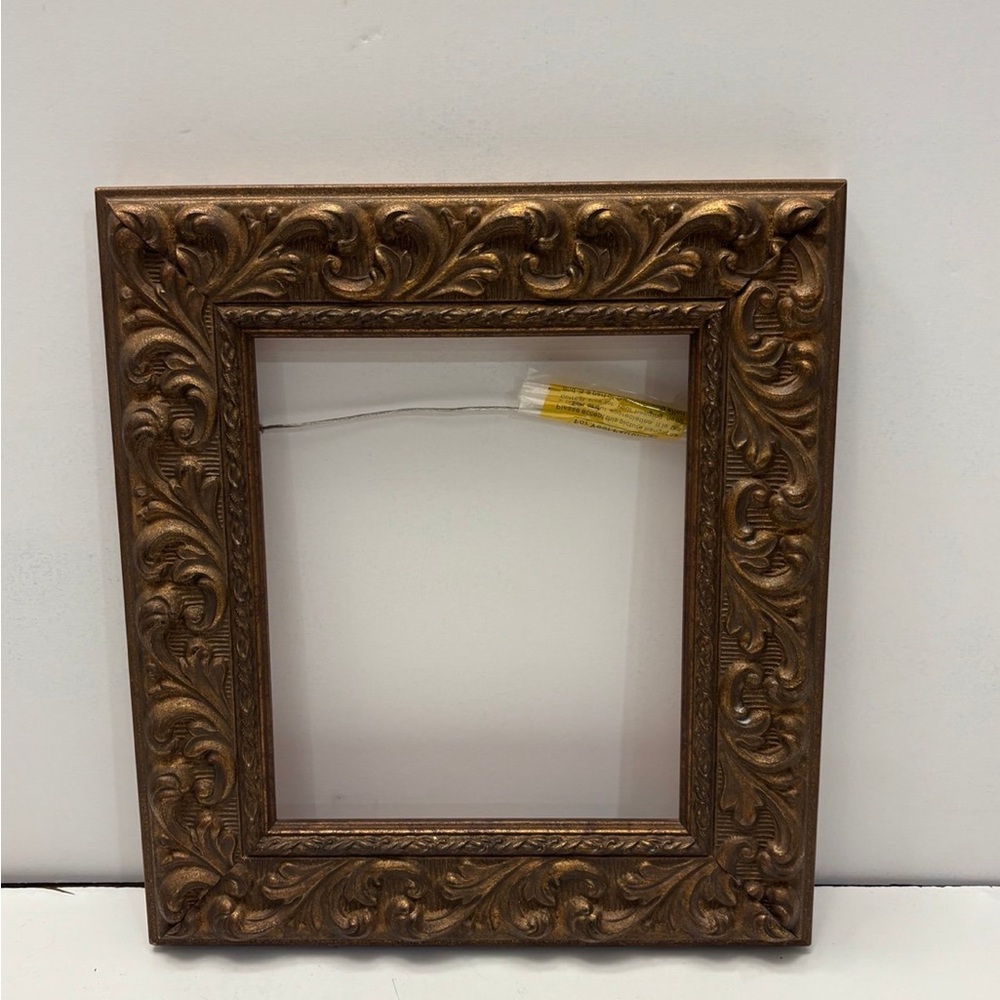 Wooden picture frame without glass - Picture 2 of 10